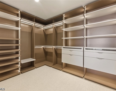 5100 Seagrass Boulevard - Photo Thumbnail 23