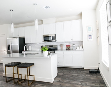 5203 Burress Springs Lane - Photo Thumbnail 26