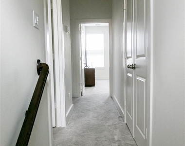 5203 Burress Springs Lane - Photo Thumbnail 35