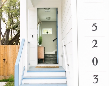 5203 Burress Springs Lane - Photo Thumbnail 3