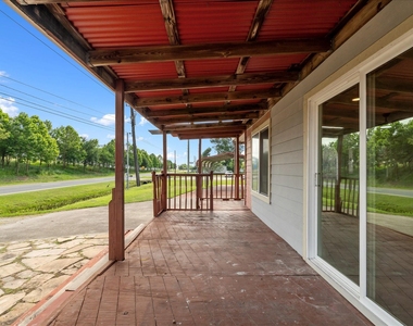 7104 Dallas Street - Photo Thumbnail 16