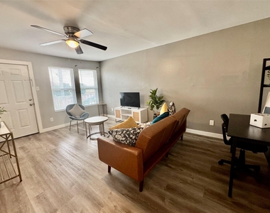 6705 Fairway Drive - Photo Thumbnail 1