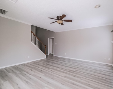 7603 Quintero Drive - Photo Thumbnail 12