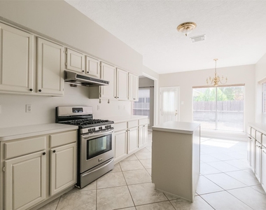 7603 Quintero Drive - Photo Thumbnail 15