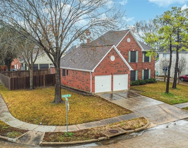 7603 Quintero Drive - Photo Thumbnail 4