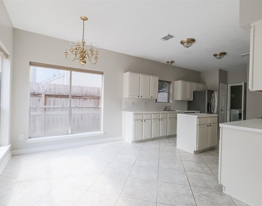 7603 Quintero Drive - Photo Thumbnail 13