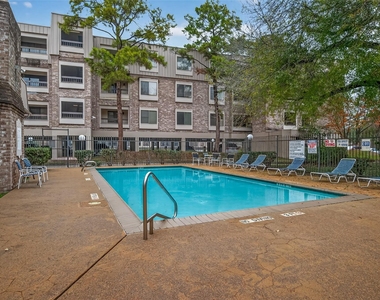 2211 S Braeswood Boulevard - Photo Thumbnail 32