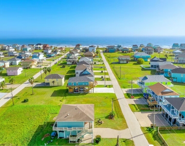 986 Bahama Drive - Photo Thumbnail 29