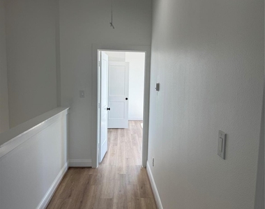 6350 Culberson Street - Photo Thumbnail 25