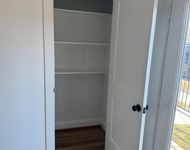 6350 Culberson Street - Photo Thumbnail 6