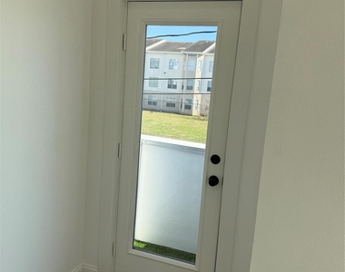 6350 Culberson Street - Photo Thumbnail 17