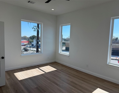 6350 Culberson Street - Photo Thumbnail 26