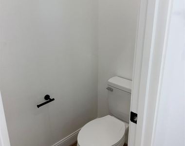 6350 Culberson Street - Photo Thumbnail 32