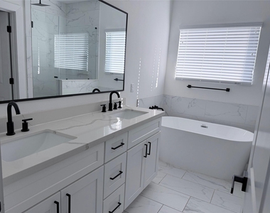 5928 Conley Street - Photo Thumbnail 11