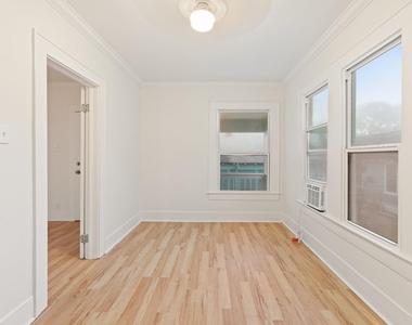 4728 Avenue R 1/2 - Photo Thumbnail 8