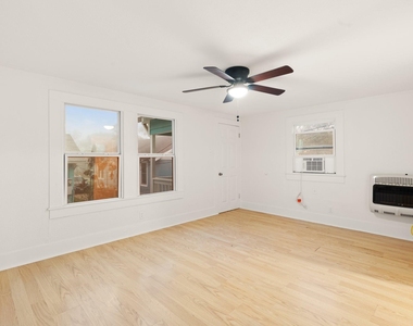 4728 Avenue R 1/2 - Photo Thumbnail 16