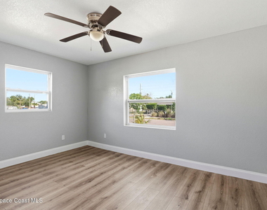 1610 Craig Avenue - Photo Thumbnail 9