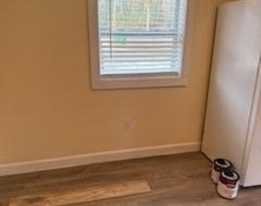 330 Palm Avenue - Photo Thumbnail 9