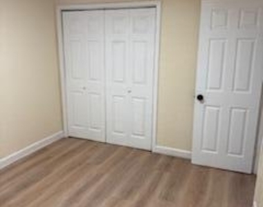 330 Palm Avenue - Photo Thumbnail 7