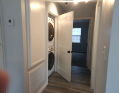 1503 Ryon Street - Photo Thumbnail 7