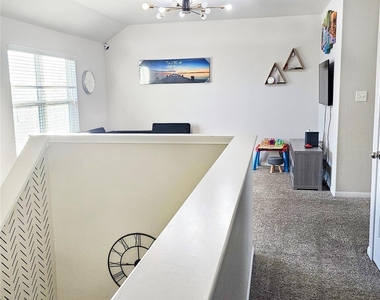 3519 Rossini Drive - Photo Thumbnail 11