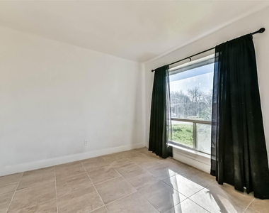 11411 Murr Way - Photo Thumbnail 2