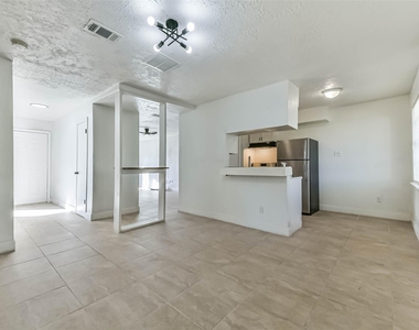 11411 Murr Way - Photo Thumbnail 17