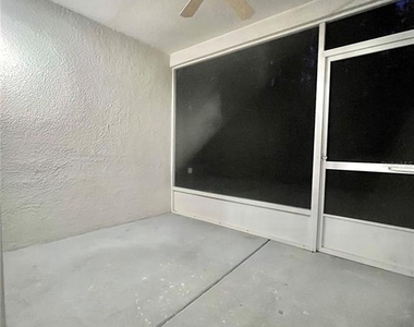 1211 Kennewick Court - Photo Thumbnail 8