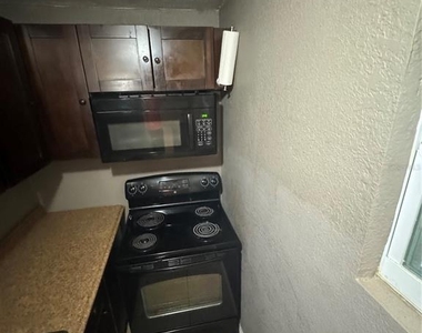 2205 Chipco Street - Photo Thumbnail 17