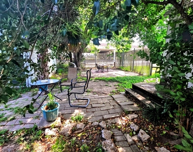 1552 Lombardy Street - Photo Thumbnail 6