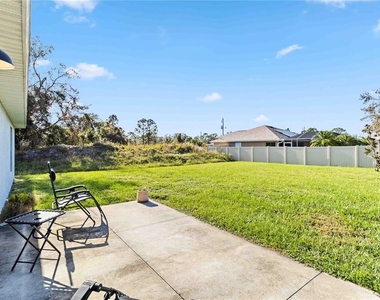 6771 Topeka Lane - Photo Thumbnail 12