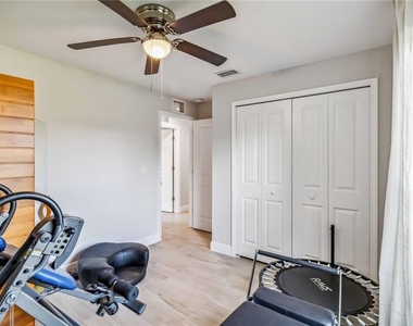 6771 Topeka Lane - Photo Thumbnail 17
