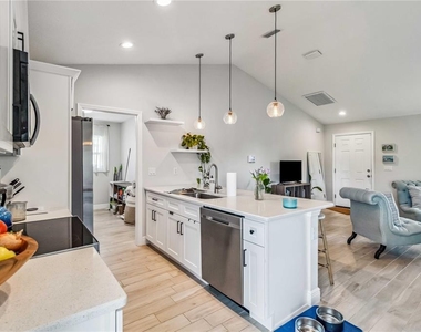 6771 Topeka Lane - Photo Thumbnail 6