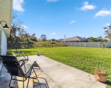 6771 Topeka Lane - Photo Thumbnail 11