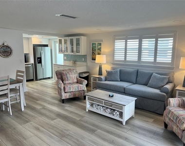 6154 Midnight Pass Road - Photo Thumbnail 14