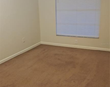 11710 Wesson Circle W - Photo Thumbnail 24