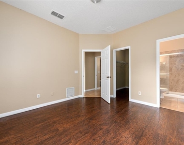 7531 Pellham Way - Photo Thumbnail 16