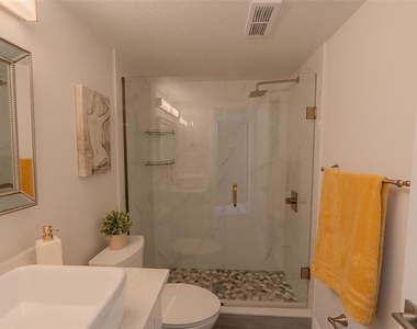 126 1st Street E - Photo Thumbnail 28