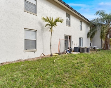 3651 N Goldenrod Road - Photo Thumbnail 18