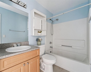 3651 N Goldenrod Road - Photo Thumbnail 16