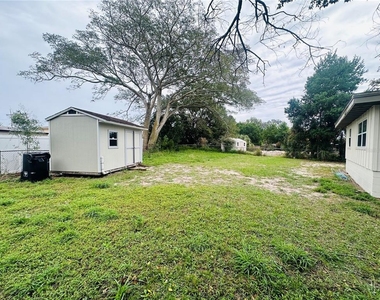 6033 Balboa Drive - Photo Thumbnail 21