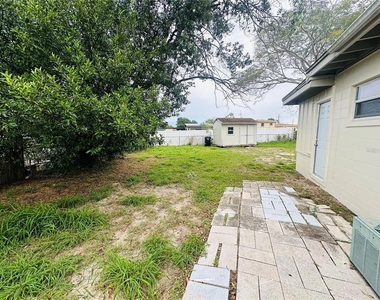 6033 Balboa Drive - Photo Thumbnail 19
