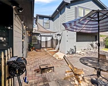 3902 Colquitt Street - Photo Thumbnail 6