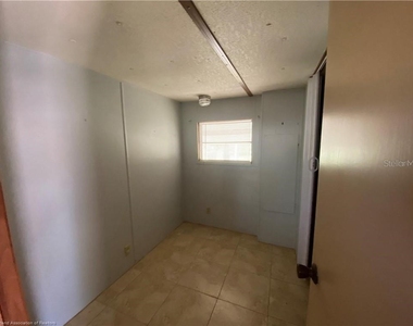 1526 Fort Meade Road - Photo Thumbnail 9