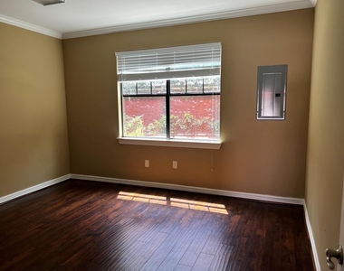 4502 Riverstone Boulevard - Photo Thumbnail 2