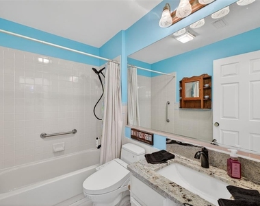411 Del Mar Drive - Photo Thumbnail 26
