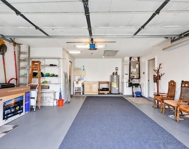 411 Del Mar Drive - Photo Thumbnail 35