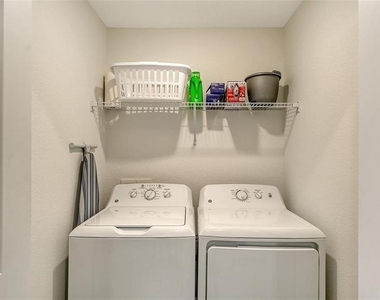 12180 Wellen Golf Street - Photo Thumbnail 33