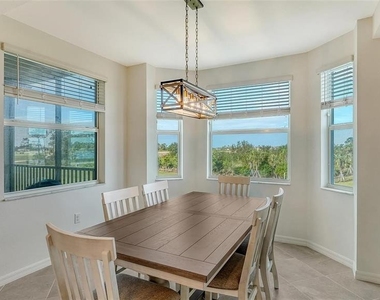 12180 Wellen Golf Street - Photo Thumbnail 20