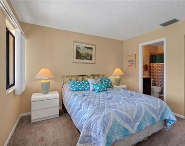 5205 Lake Village Drive - Photo Thumbnail 19